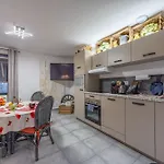 Logis Du Grand Pin Appartement Saint-Martin-des-Entrées
