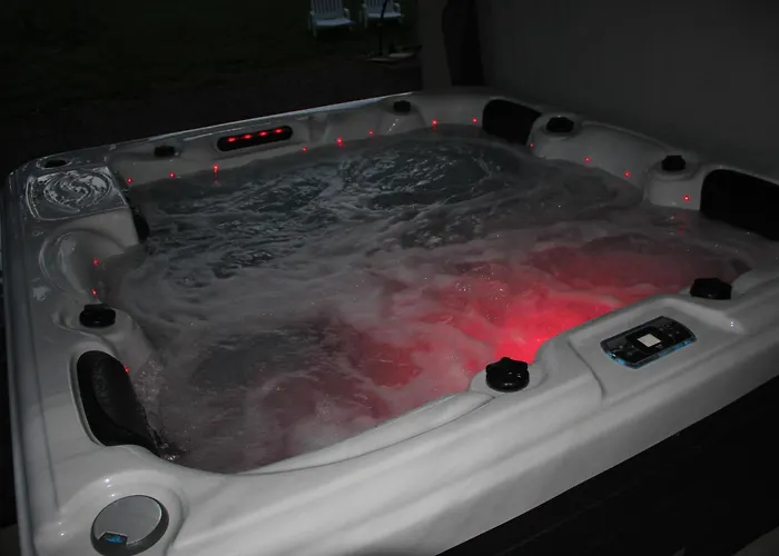 Logis Du Grand Pin アパート Saint-Martin-des-Entrées