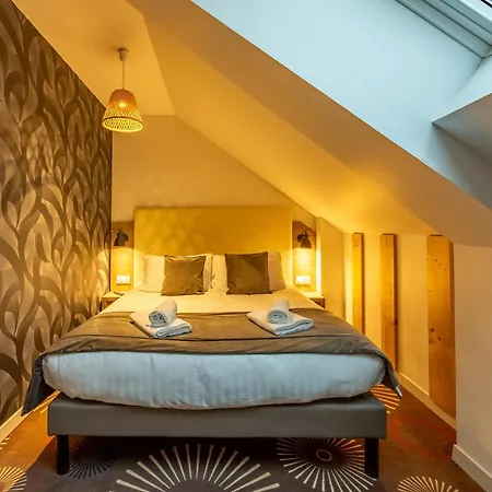 Logis Du Grand Pin * Saint-Martin-des-Entrees