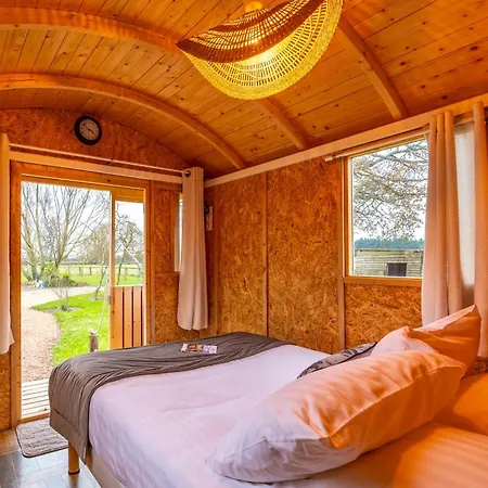 Apartment Logis Du Grand Pin Saint-Martin-des-Entrees
