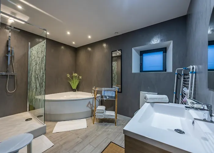 Logis Du Grand Pin Daire *