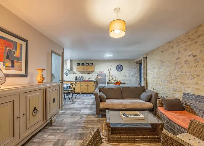 Logis Du Grand Pin *